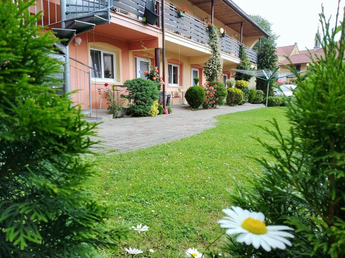 Penzion Areal Zamma Rožňava Bagian luar foto